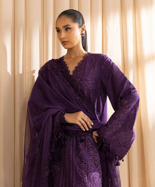 3 Piece - Embroidered Lawn Suit