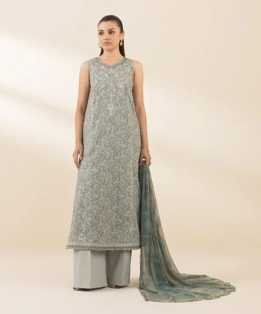 3 Piece - Embroidered Lawn Suit