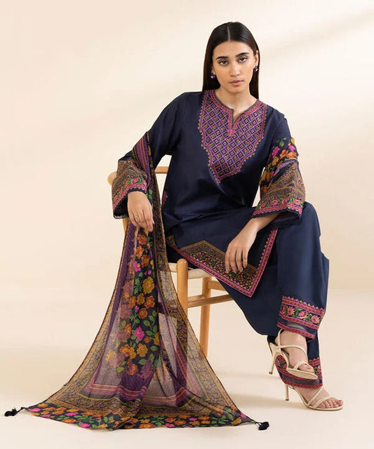 3 Piece - Embroidered Lawn Suit