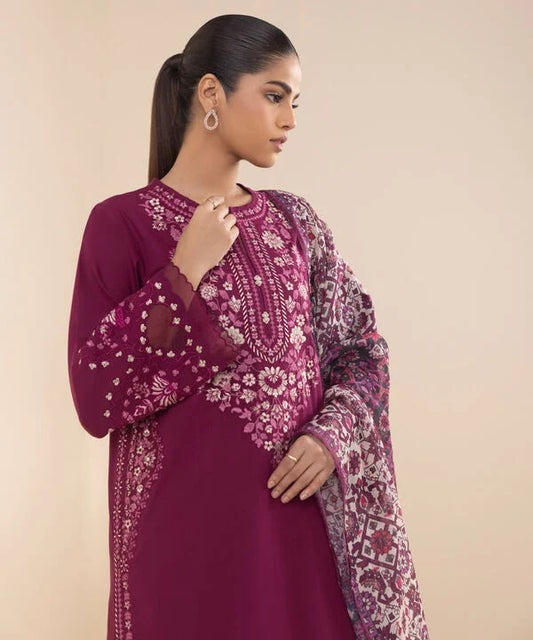 3 Piece - Embroidered Lawn Suit
