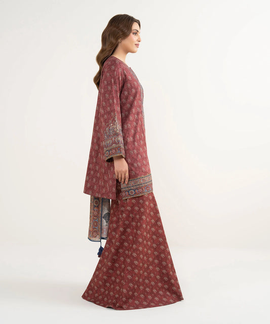 3 Piece - Embroidered Lawn Suit