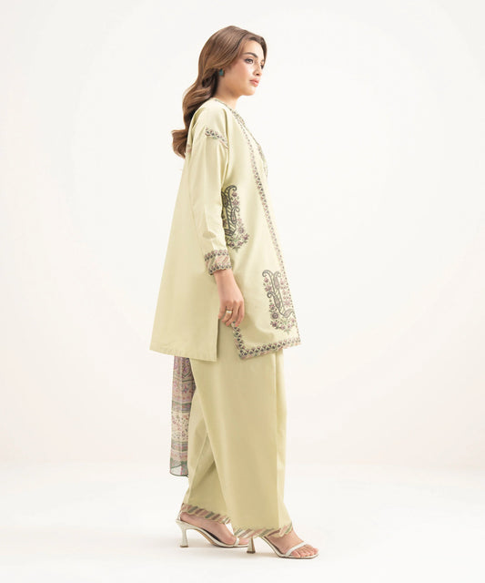 3 Piece - Embroidered Lawn Suit