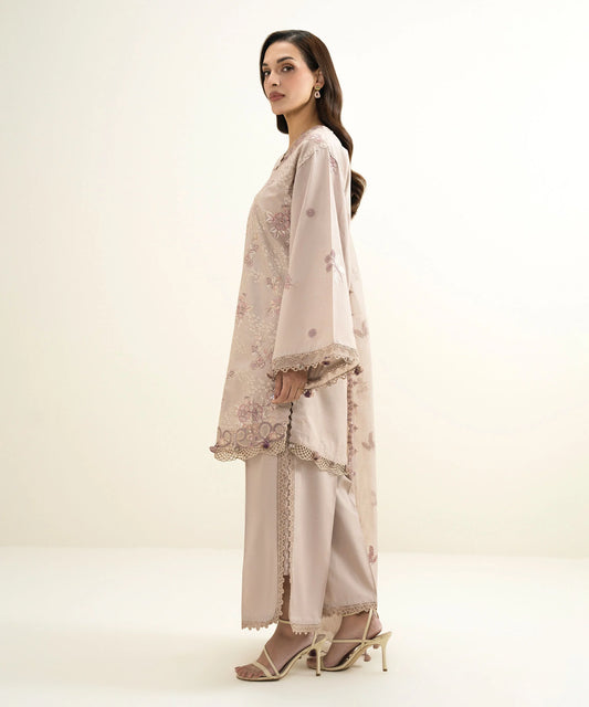 3 Piece - Embroidered Lawn Suit