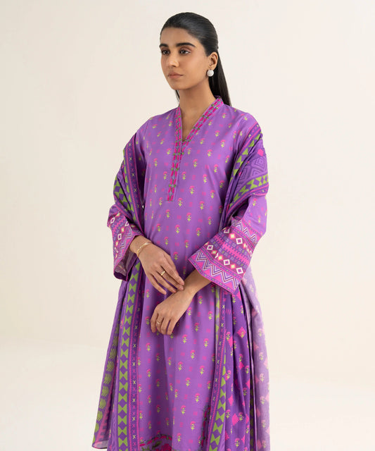 3 Piece - Embroidered Lawn Suit