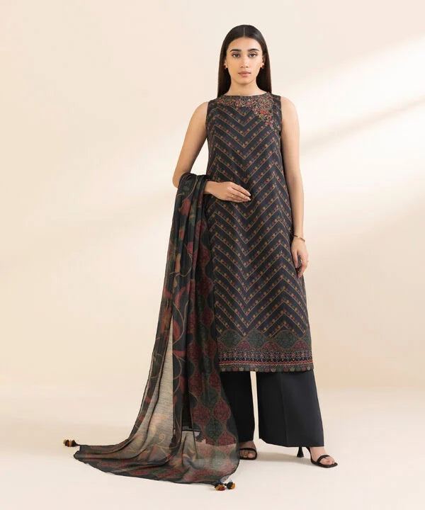 3 Piece - Embroidered Lawn Suit