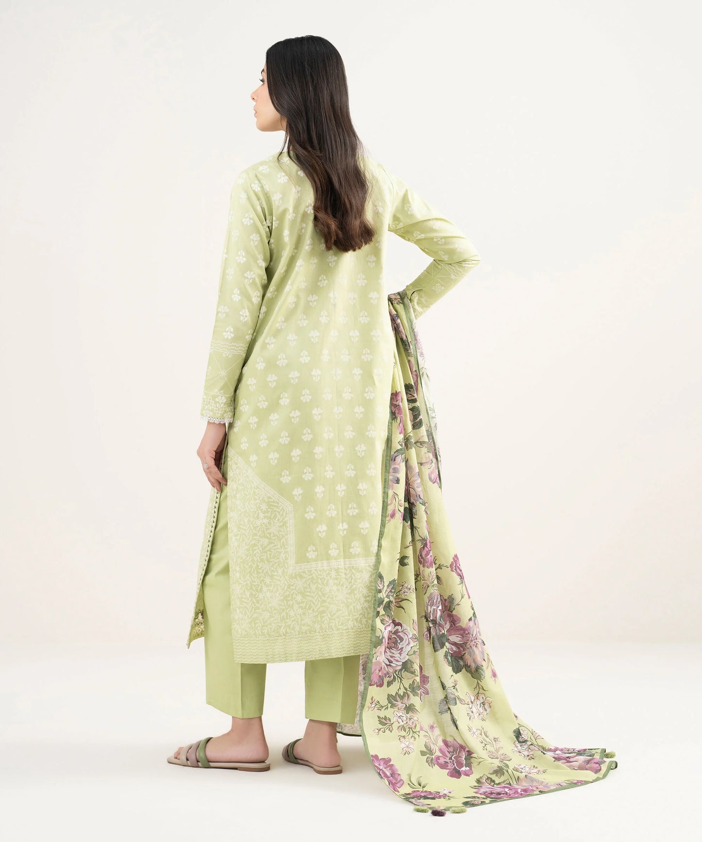 3 Piece - Embroidered Lawn Suit