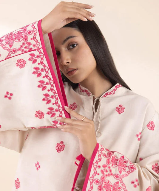 3 Piece - Embroidered Lawn Suit