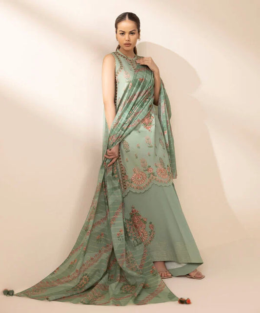 3 Piece - Embroidered Zari Lawn Suit