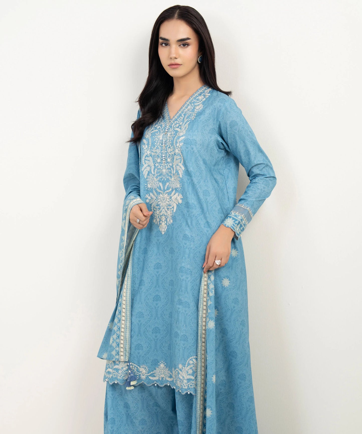 3 Piece - Embroidered Lawn Suit