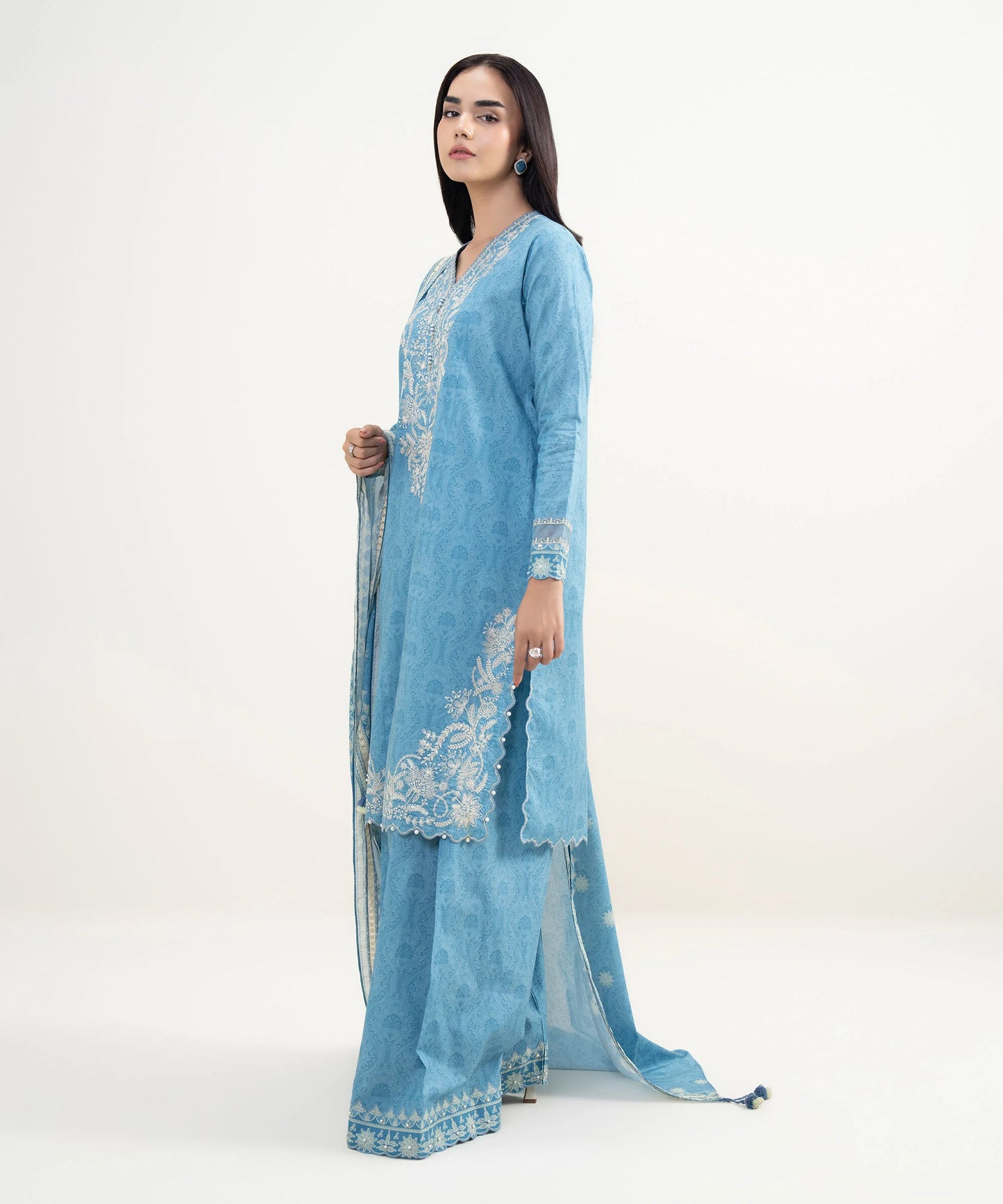 3 Piece - Embroidered Lawn Suit