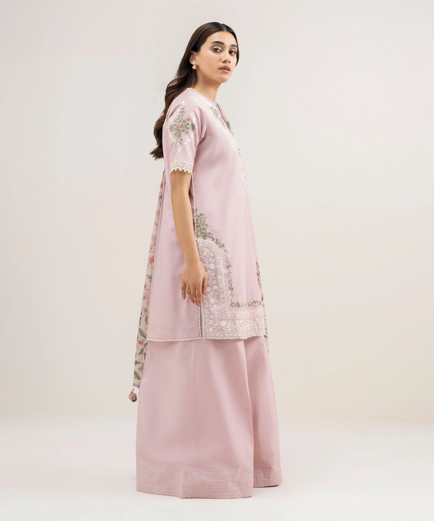 3 Piece - Embroidered Lawn Suit
